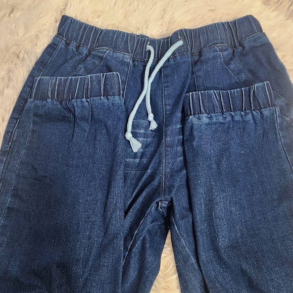 Women Pull-on Distressed Denim Joggers Elastic Waist Stretch Pants/ MEDIUM/NWOT - Picture 9 of 14